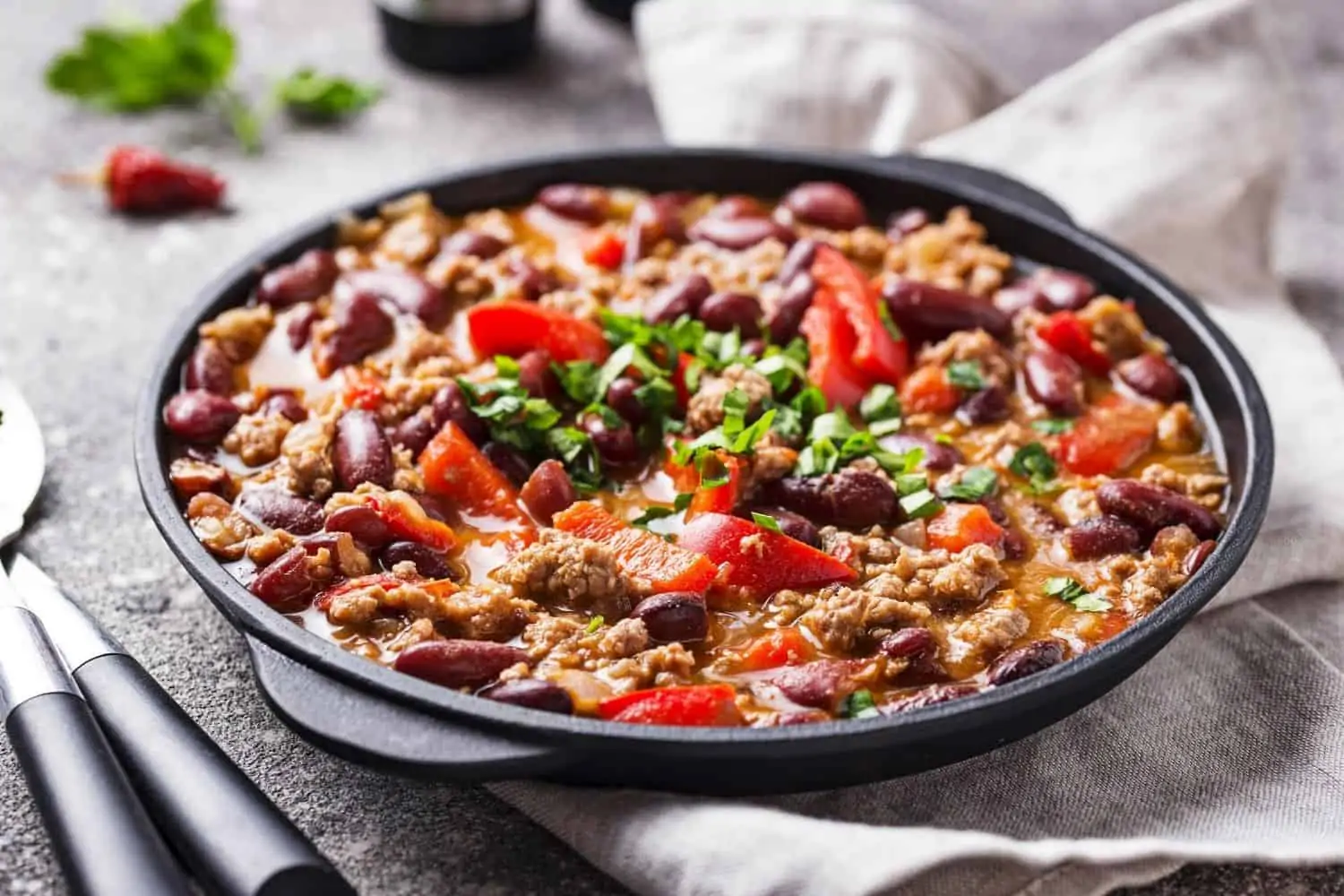 Easy and Simple Chili Con Carne