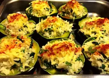 Spicy Gem Squash Stuffed with Spinach and Rice