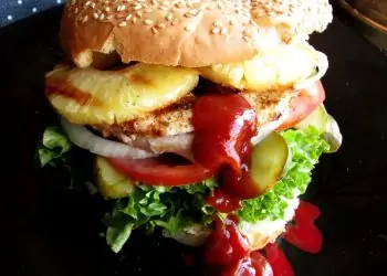 Grilled Chicken Burger with Pineapple