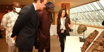 The Met Museum returns three artworks to Nigeria