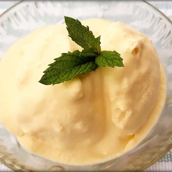 Homemade Sugar-Free Vanilla Ice-cream