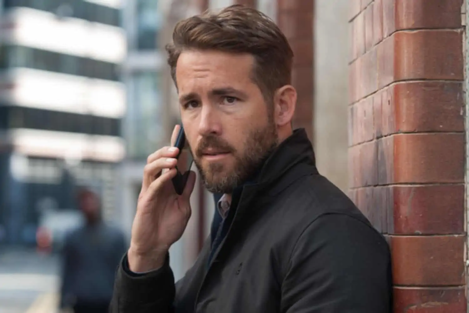 Ryan Reynolds shares how he still gets mistaken for Ben Affleck and Ryan Gosling