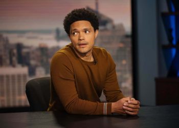 Trevor Noah will host the 2022 Grammy Awards