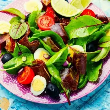 Avo, Feta and Biltong Salad: A Summer favourite