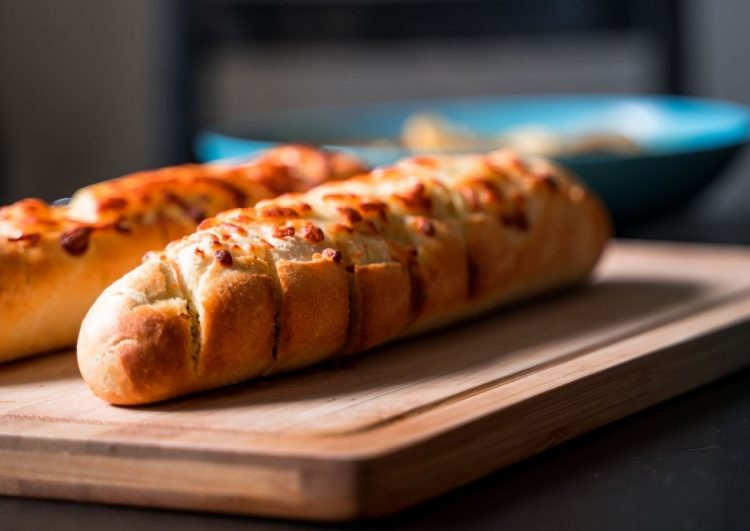 Garlic Bread with a Spicy Chilli