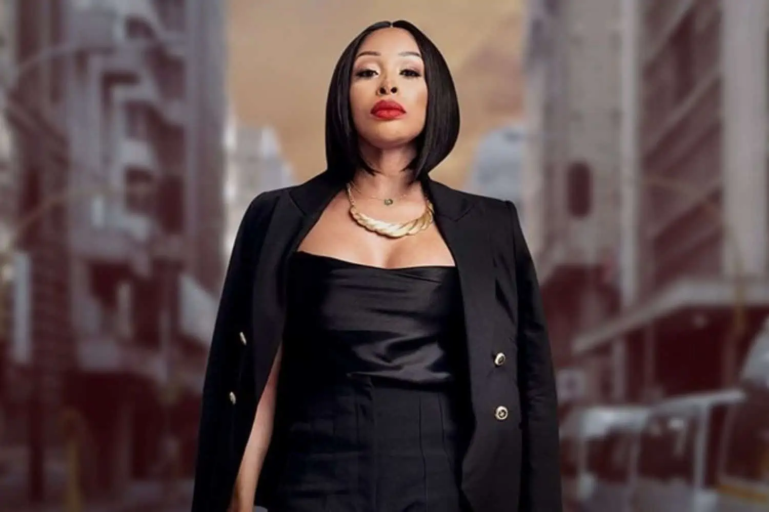 Mzansi can't get over Khanyi Mbau's perfect portrayal in "The Wife"