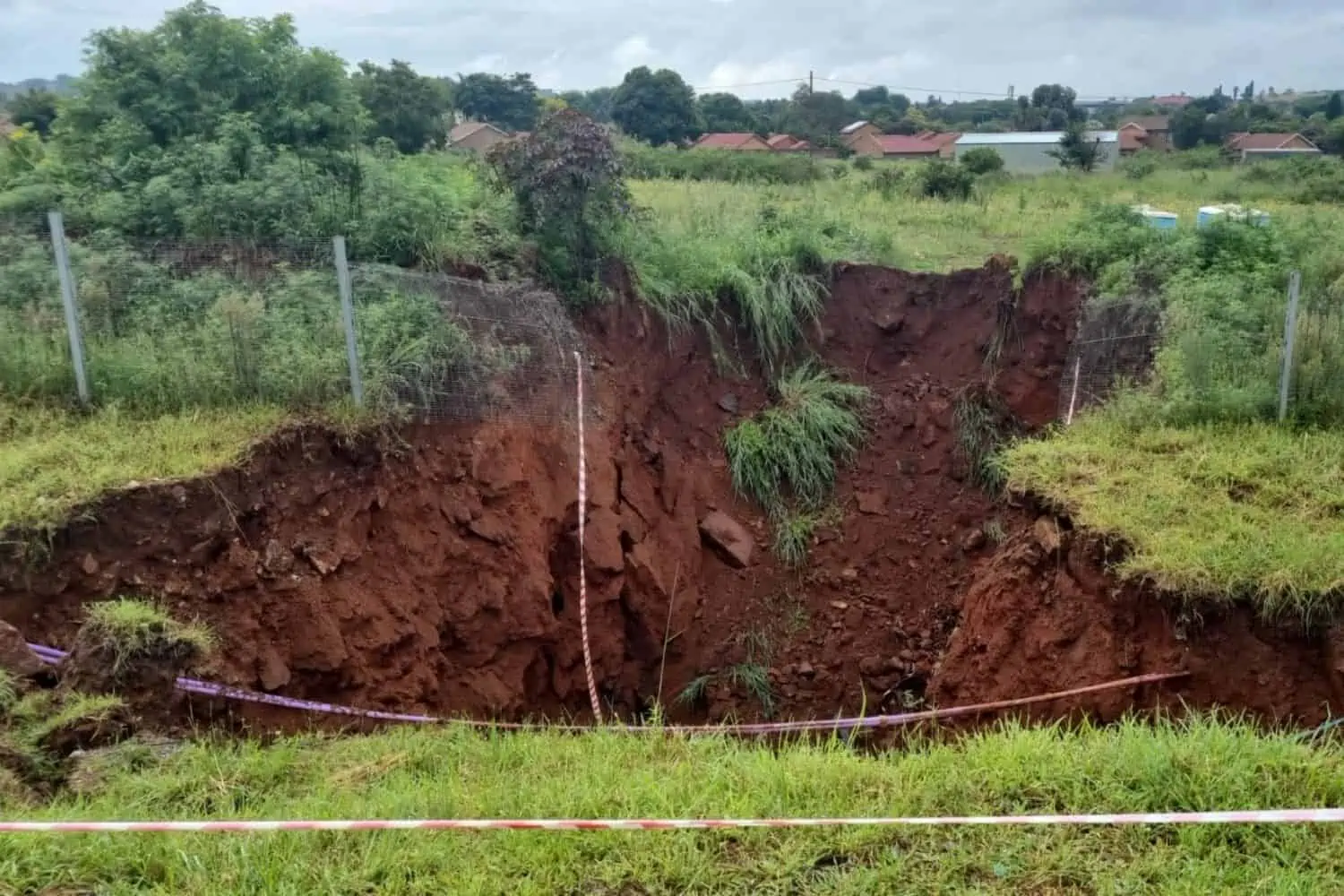 N1 lane closed due to sinkhole in Centurion