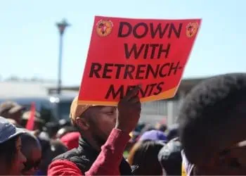 TODAY: South Africa's Top News for 1 March 2022 - Unions' public wages dispute far from over