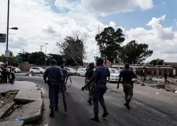Top News for 26 March 2022 - KZN on high alert as looting threats arise