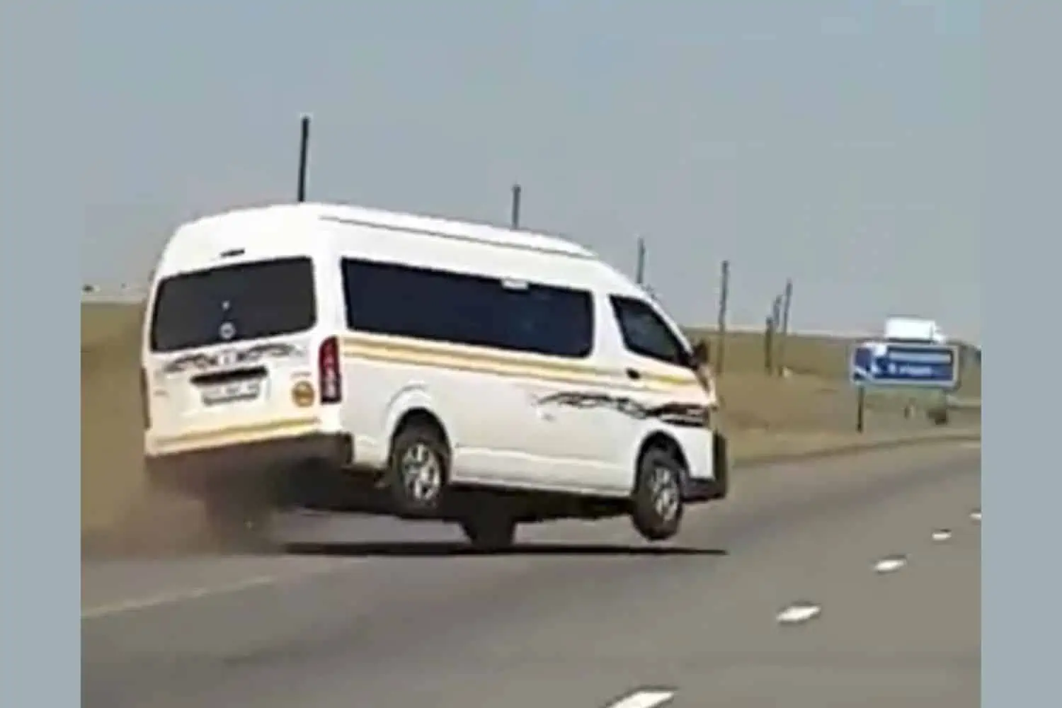 [WATCH]: Man thrown from taxi during horrible N12 crash