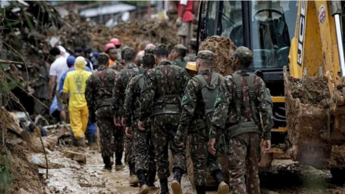 Brazil floods disaster image