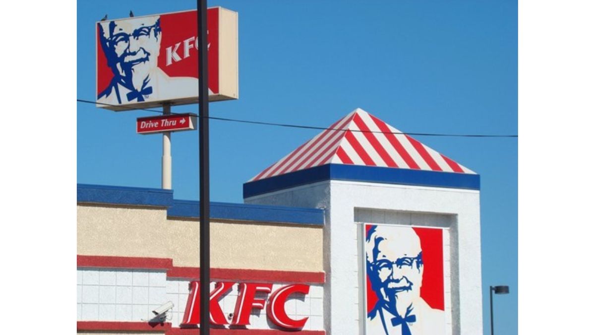 KFC's new deal offers to give you free food or refund if you are not satisfied with their food
