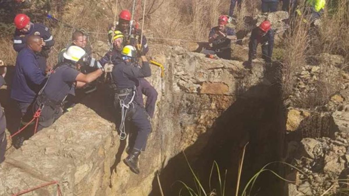Police recover the body of missing Limpopo woman in a mine shaft in Benoni.