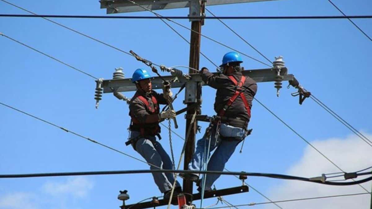 Eskom security guard suffers gunshot wound while escorting technicians replacing cables in Mabopane