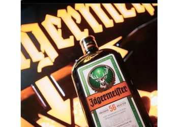 Man collapses and dies in a tavern after consuming a bottle of Jägermeister in a competition