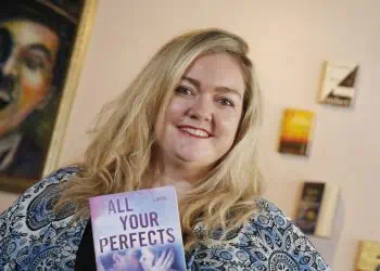 Colleen Hoover