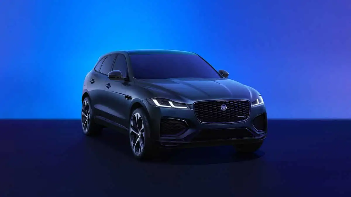 Jaguar F-PACE.jpg