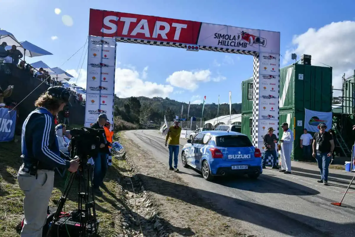 79 - Reuben van Niekerk - 2022 Suzuki Swift Sport - photo Rob Till (11)-m.jpg