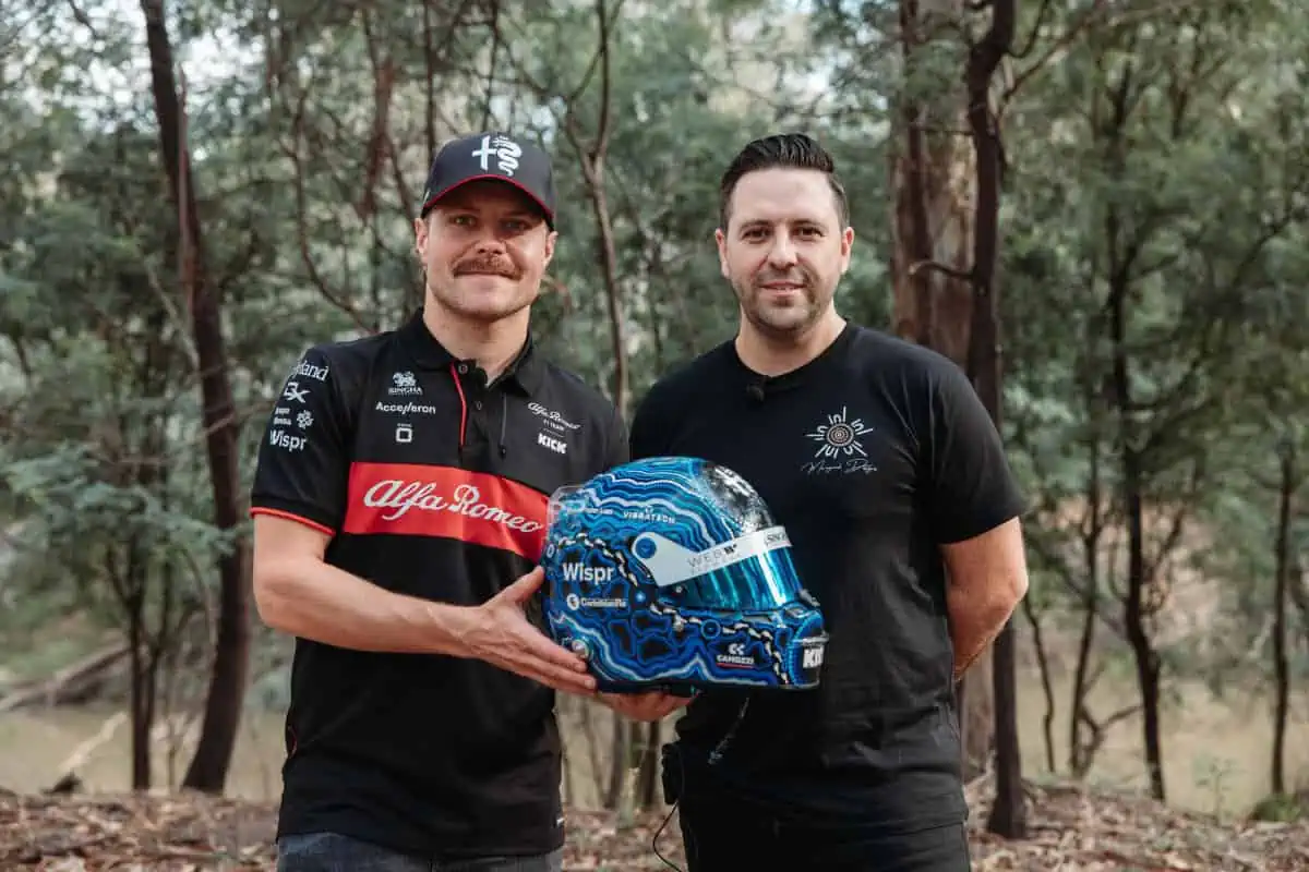 2500_ValtteriBottas-SpecialEditionAustralianGrandPrixhelmetcopy8.jpg