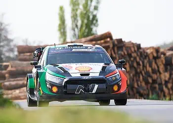 Hyundai dedicates 3rd place in Croatia Rally 5