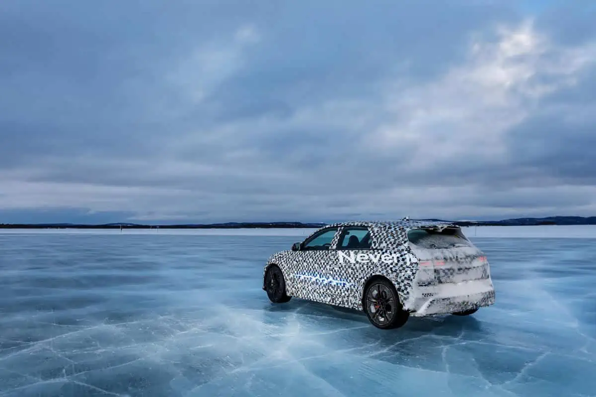 2500hyundai-ioniq-5-n-winter-test-drive-kv-12.jpg