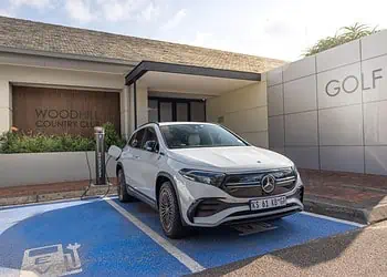 Mercedes-EQ Charging Station_01.jpg