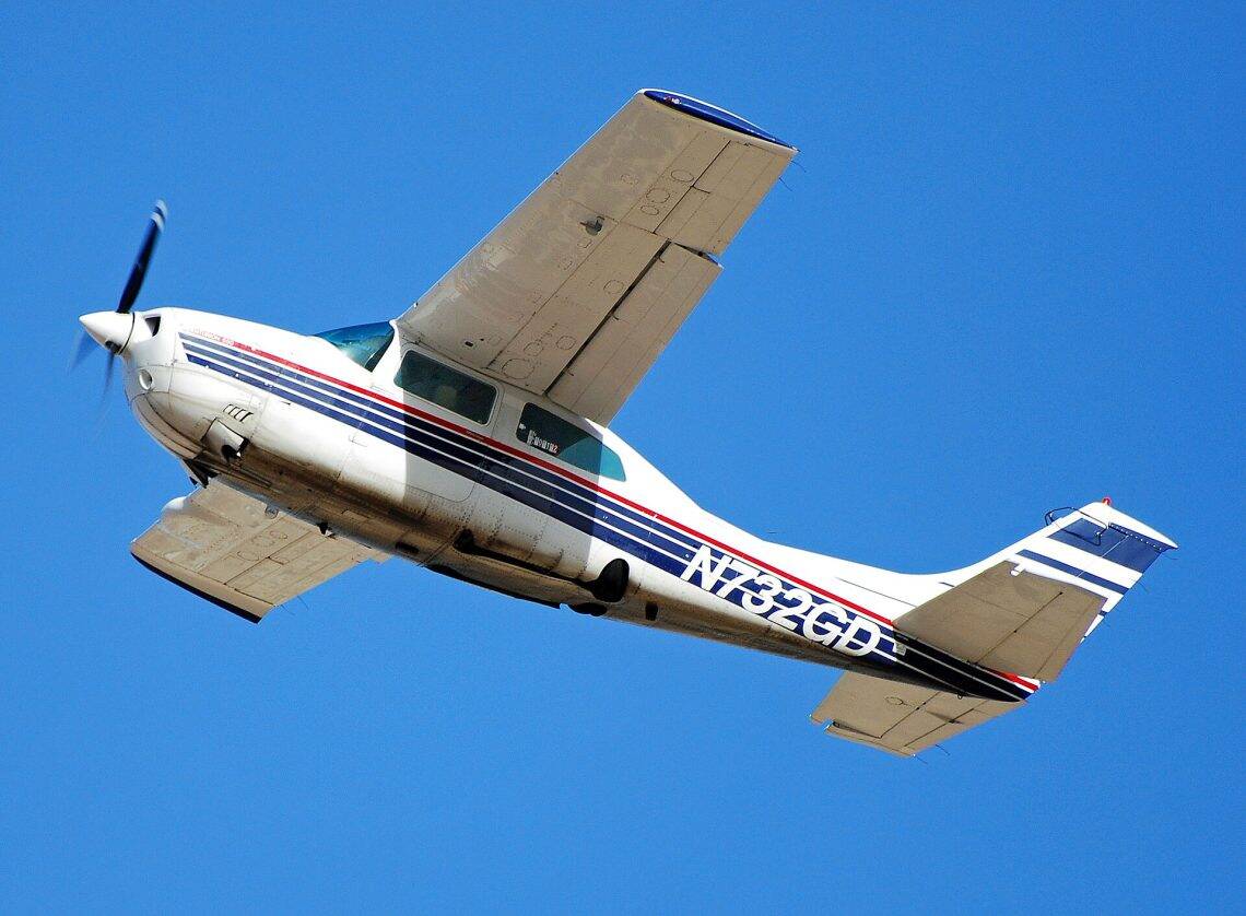 Phot not of Cessnav210 involved in the plane crash in Lanseria. For illustrative purposes only. Photo By Tomás Del Coro from Las Vegas, Nevada, USA - 1976 Cessna 210L N732GD, CC BY-SA 2.0, Link