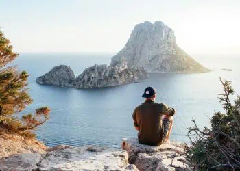 Photo by Riccardo via Pexels.