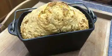 Easy Cornbread Recipe
