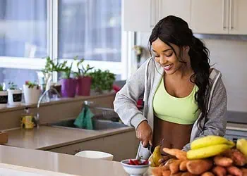 Reverse the Clock 8 Morning Habits That Make SA Experts Say Youll Look 20 Years Younger