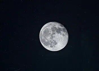 Stargazing Guide for Tonight’s First Supermoon of 2025