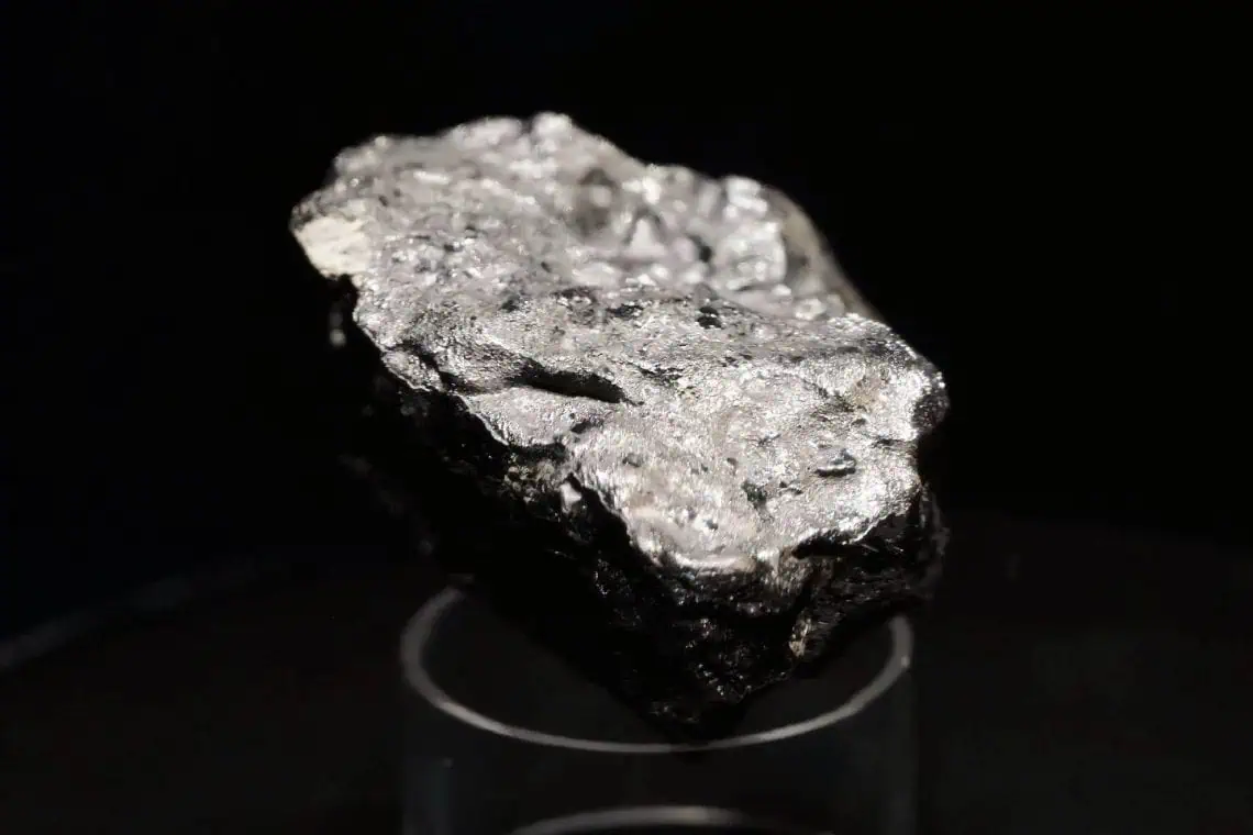 Vanadium Surge Sparks Global EV Battery Race