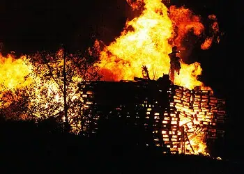 Dhaka Slum Fire 10000 Homeless Global Aid Call