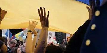 Donbas Nightmare 17 South Africans Beg for Rescue