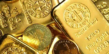 Rand Dips Gold Crashes Below $4K