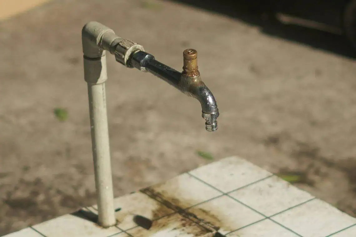Joburgs R628m Water Debt Scandal - Saffarazzi Joburgs R628m Water Debt Scandal