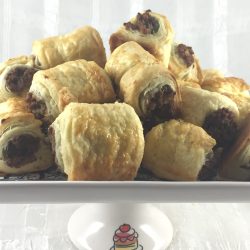 Crispy Sausage Rolls - Saffarazzi Sausage Rolls