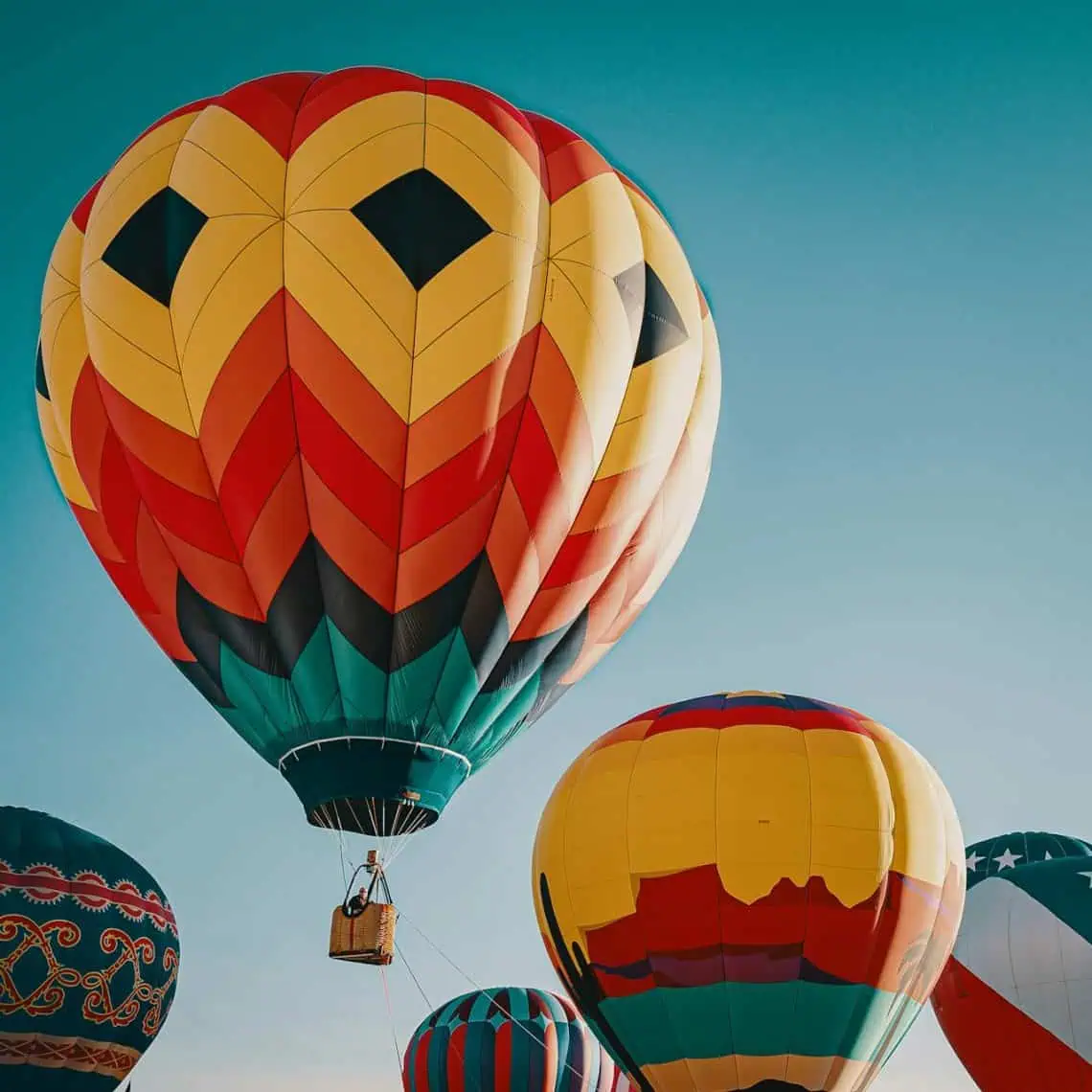 Horoscopes and Lucky Numbers for 21 May - Saffarazzi Horoscopes and Lucky Numbers for 21 May