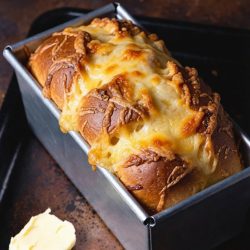 Easy Braai Bread (Oven-Baked) - Saffarazzi Easy Braai Bread (Oven-Baked)