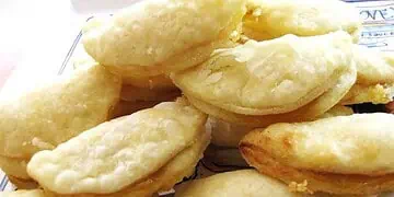 Baked Apricot Jam Hand Pies (Soda Water Pastry Recipe)