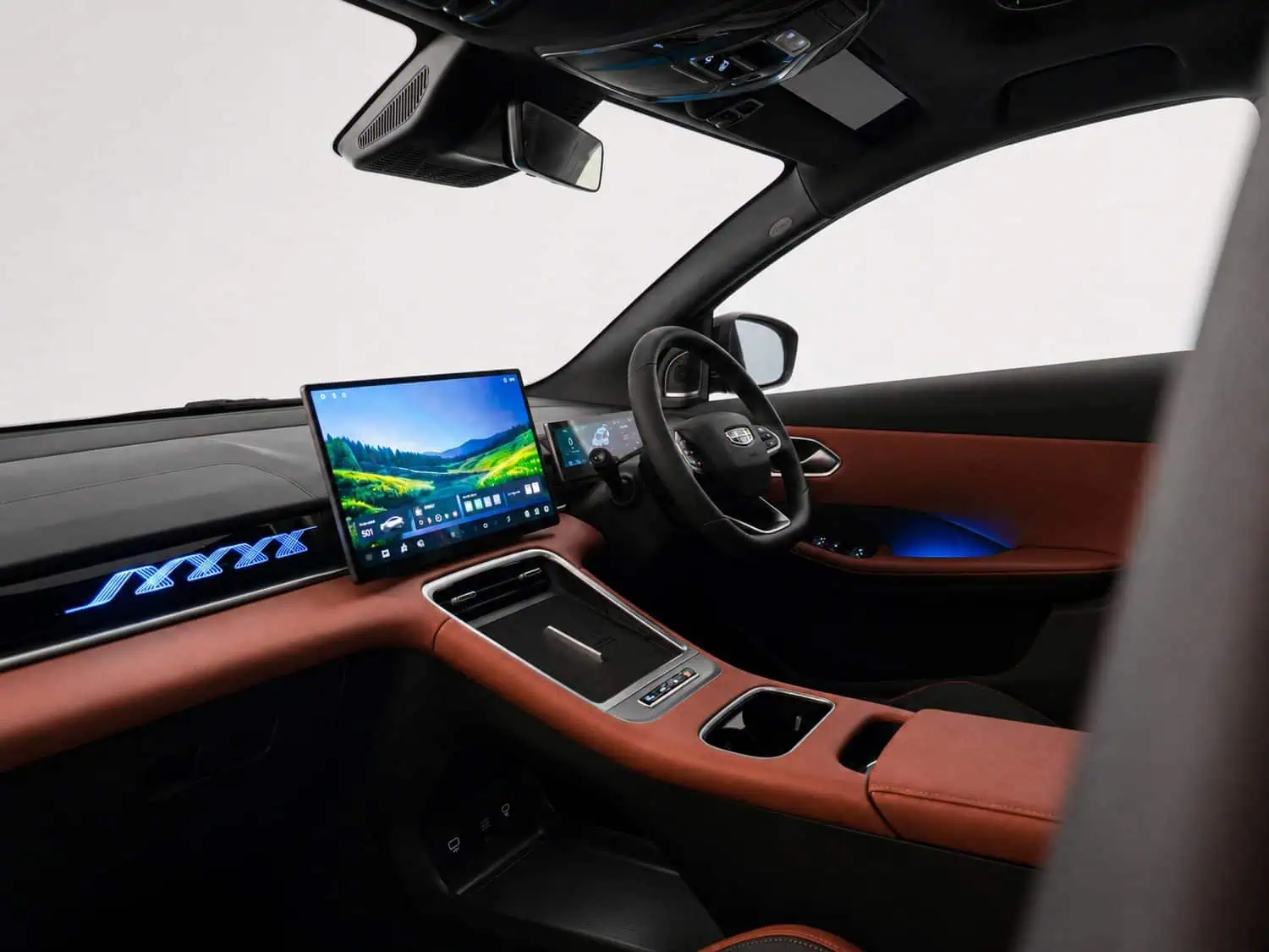 Geely Coolray interior and dashboard with touchscreen - Saffarazzi Geely Coolray interior and dashboard with touchscreen