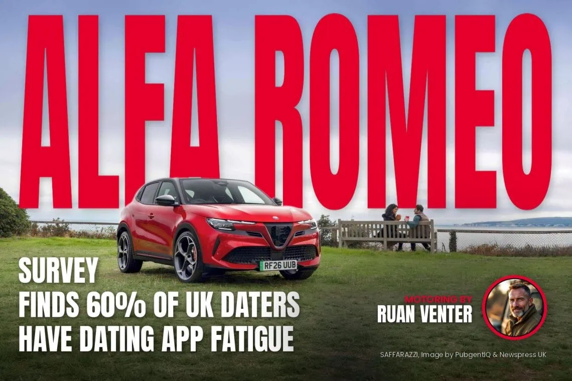 Alfa Romeo Junior compact SUV front three-quarter view on clifftop - Saffarazzi Alfa Romeo Junior compact SUV front three-quarter view on clifftop