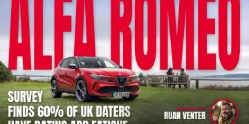 Alfa Romeo Junior compact SUV front three-quarter view on clifftop - Saffarazzi Alfa Romeo Junior compact SUV front three-quarter view on clifftop