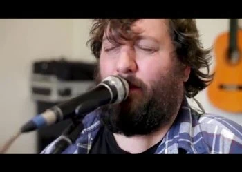 Basson Laubscher & The Violent Free Peace | Drag Me Down (Official)