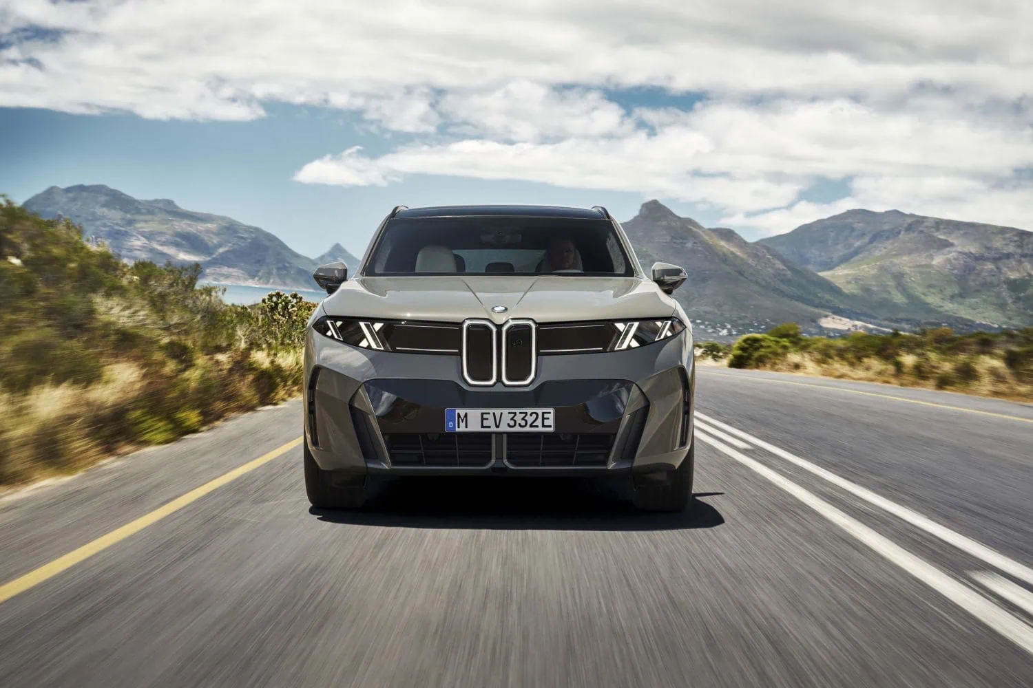 BMW X5 front view driving on road - Saffarazzi BMW X5 front view driving on road