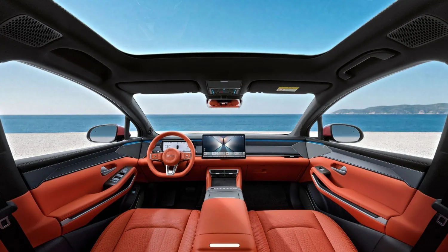 BYD ATTO 8 interior with dashboard and panoramic roof - Saffarazzi BYD ATTO 8 interior with dashboard and panoramic roof