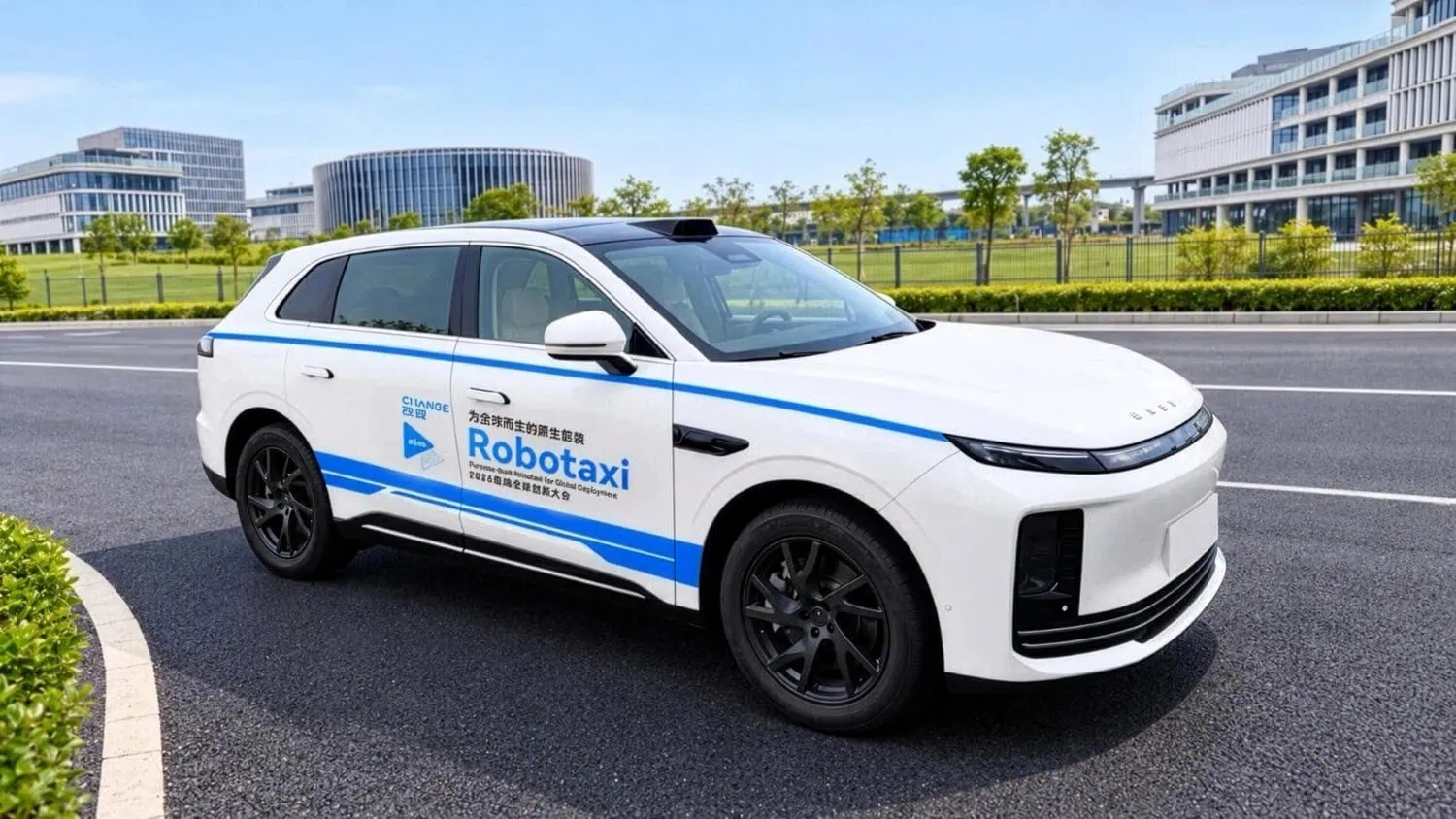 Chery robotaxi on road - Saffarazzi Chery Changxing robotaxi SUV front three-quarter view.