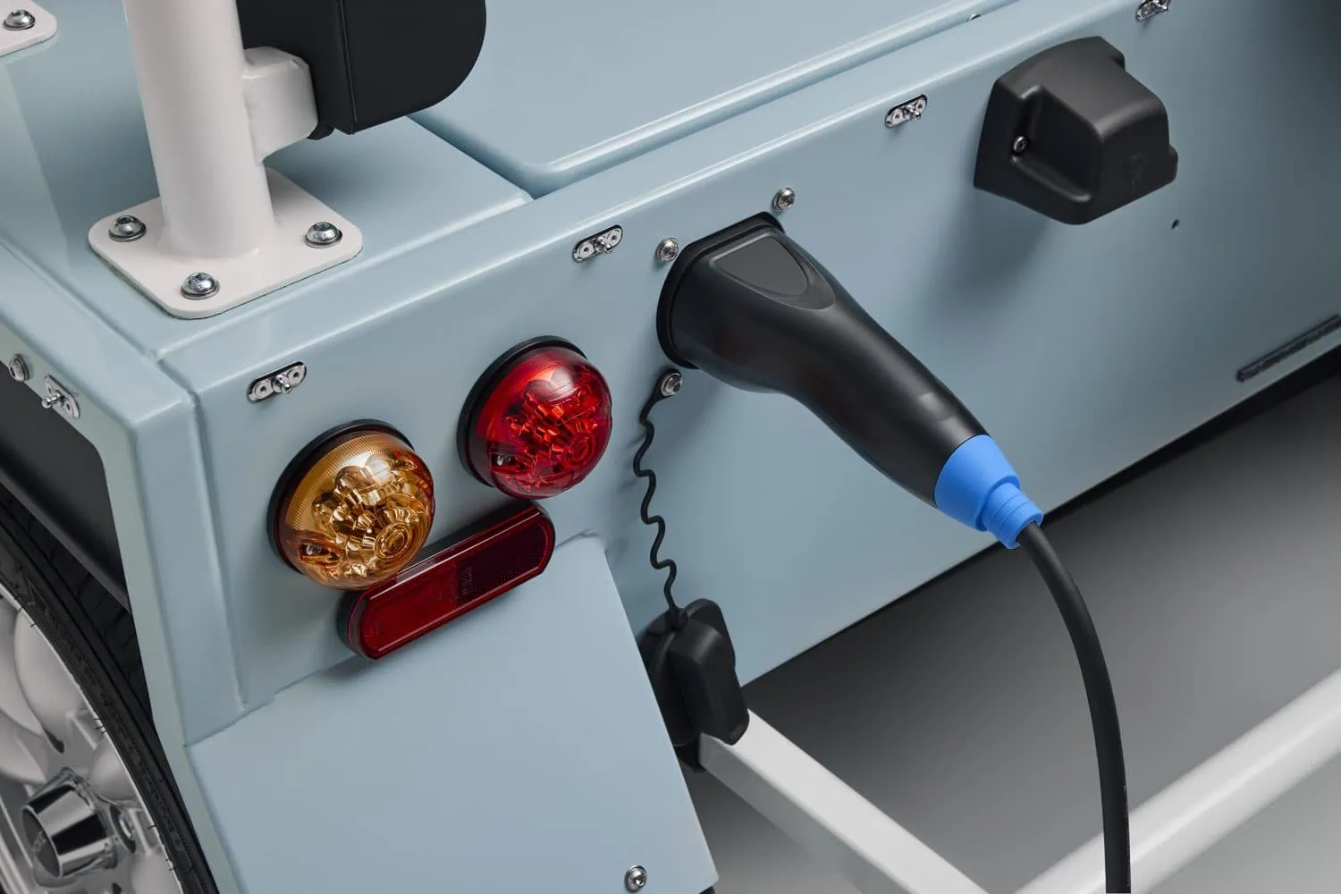 Electric MOKE Mk2 rear lights and charging plug - Saffarazzi Electric MOKE Mk2 rear lights and charging plug