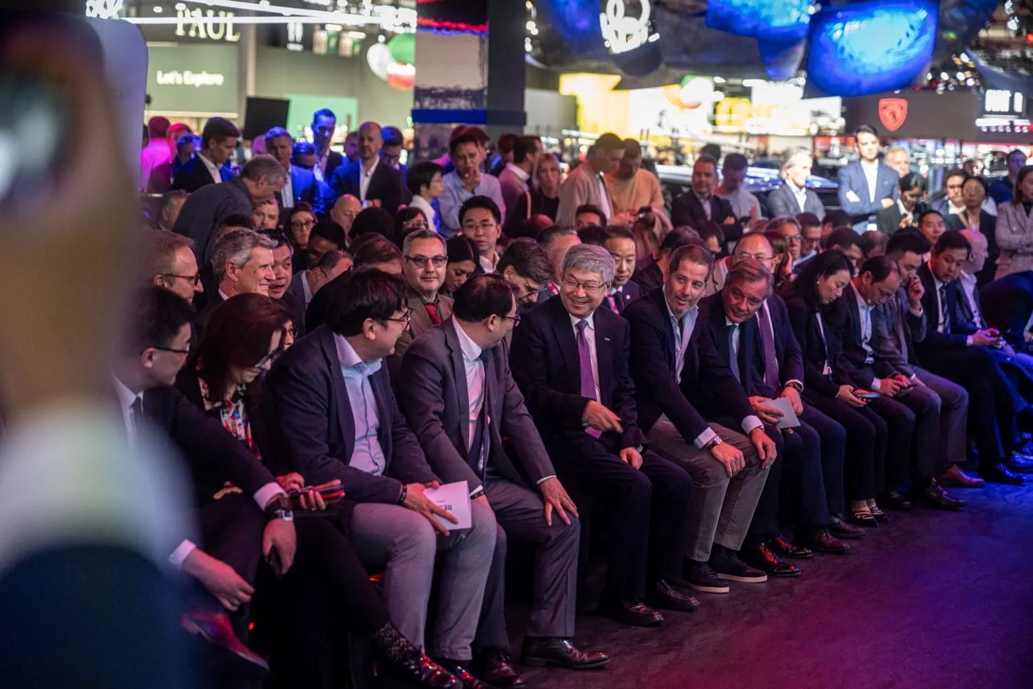 Front row audience watching the Omoda 4 reveal - Saffarazzi Front row audience watching the Omoda 4 reveal