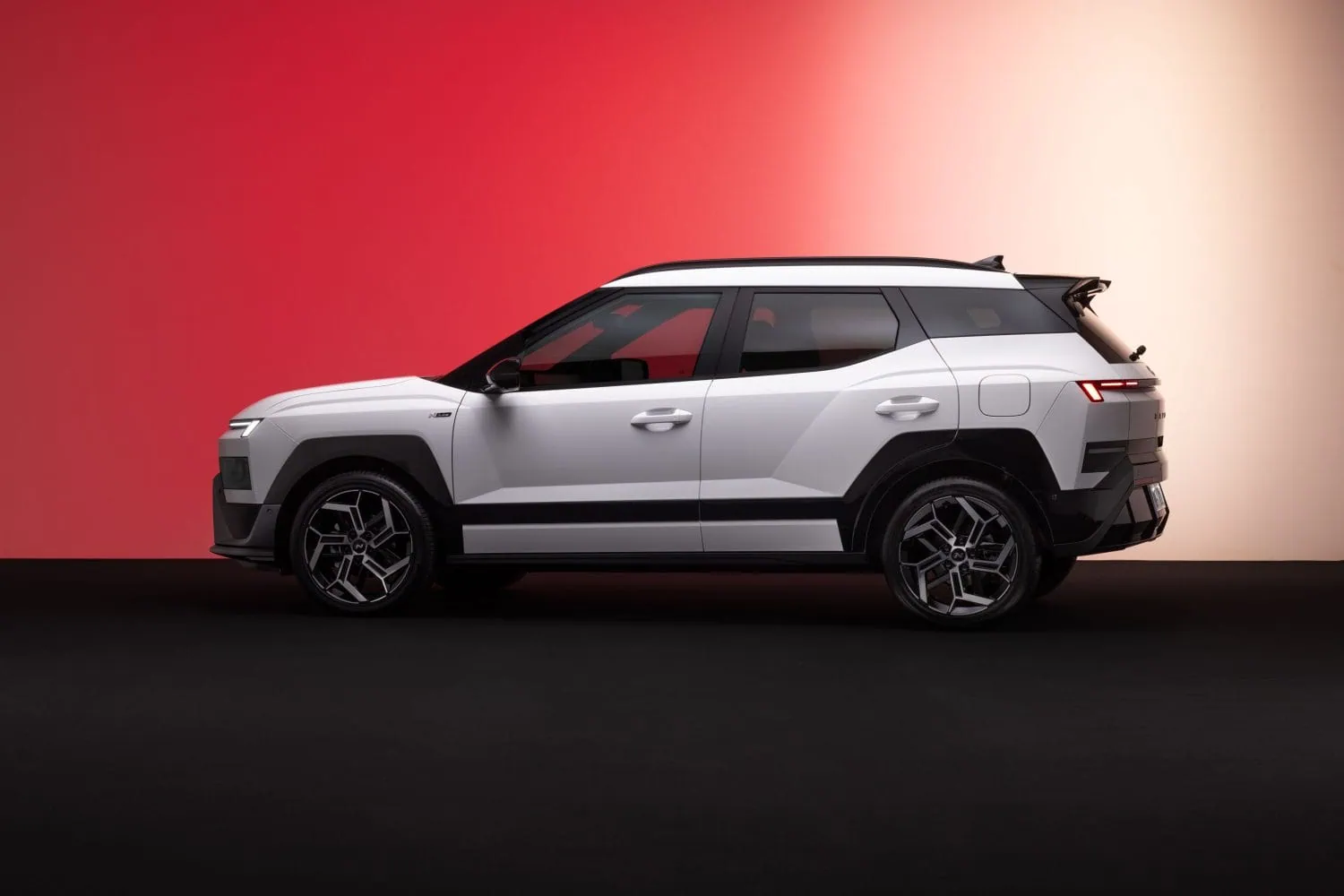 Hyundai Bayon compact SUV side profile - Saffarazzi Hyundai Bayon compact SUV side profile